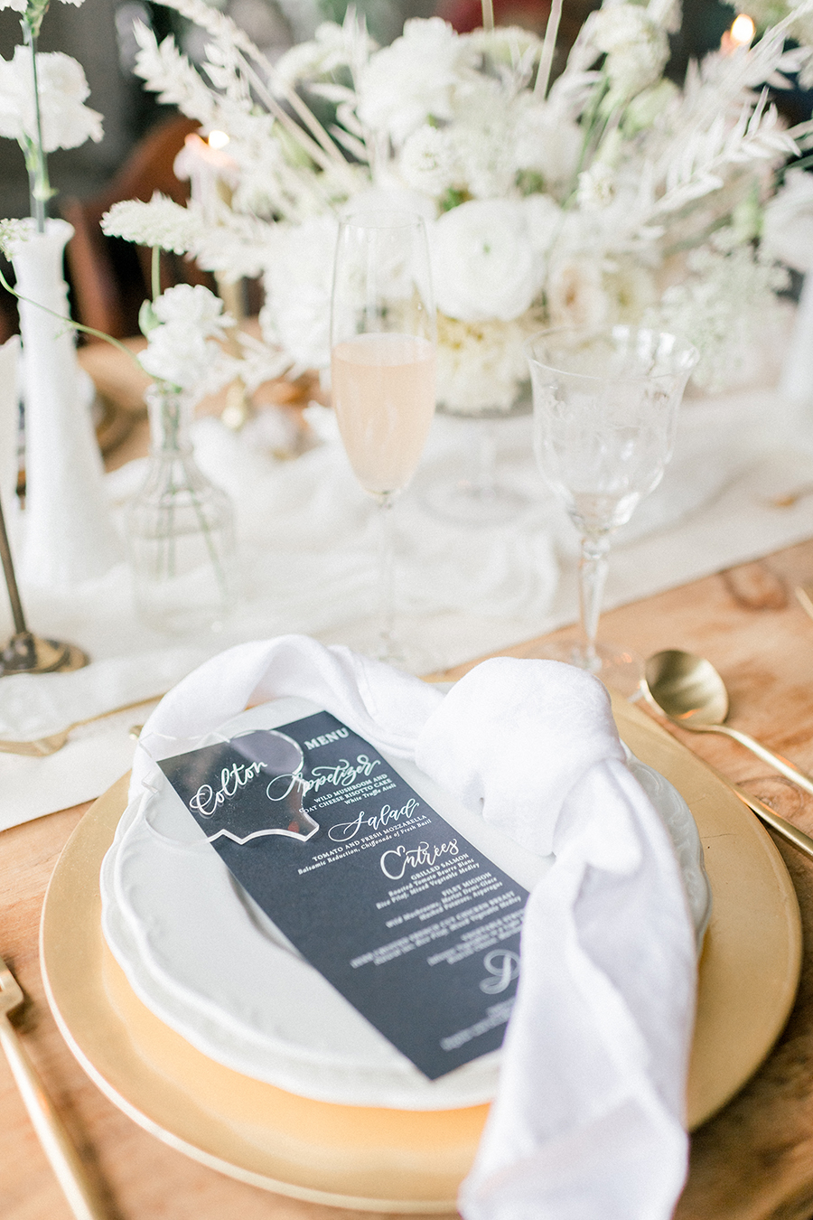 ten wedding tablescape ideas, custom menu cards, acrylic calligraphy place cards, lace and belle, Courtney Simpson Photography