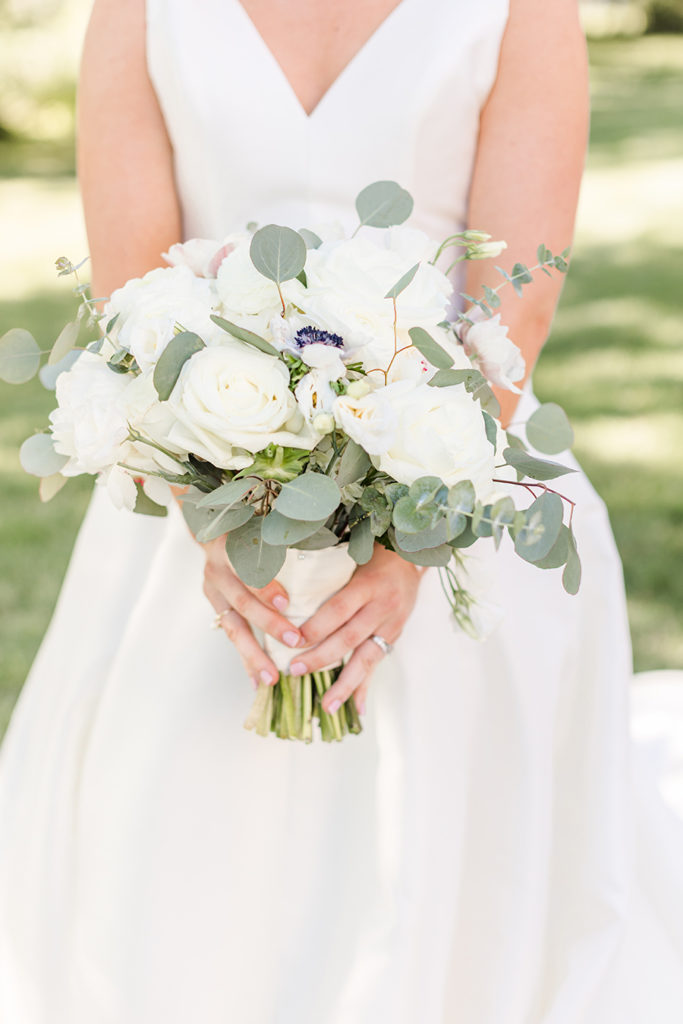 bride holding white wedding bouquet with eucalyptus | Indian Trail Club Wedding | Idalia Photography