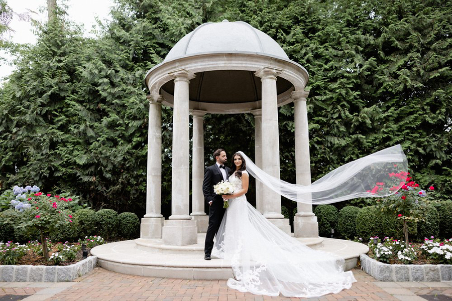 Marilena and Chris elegant ballroom wedding at The Estate at Florentine Gardens | Charming Images