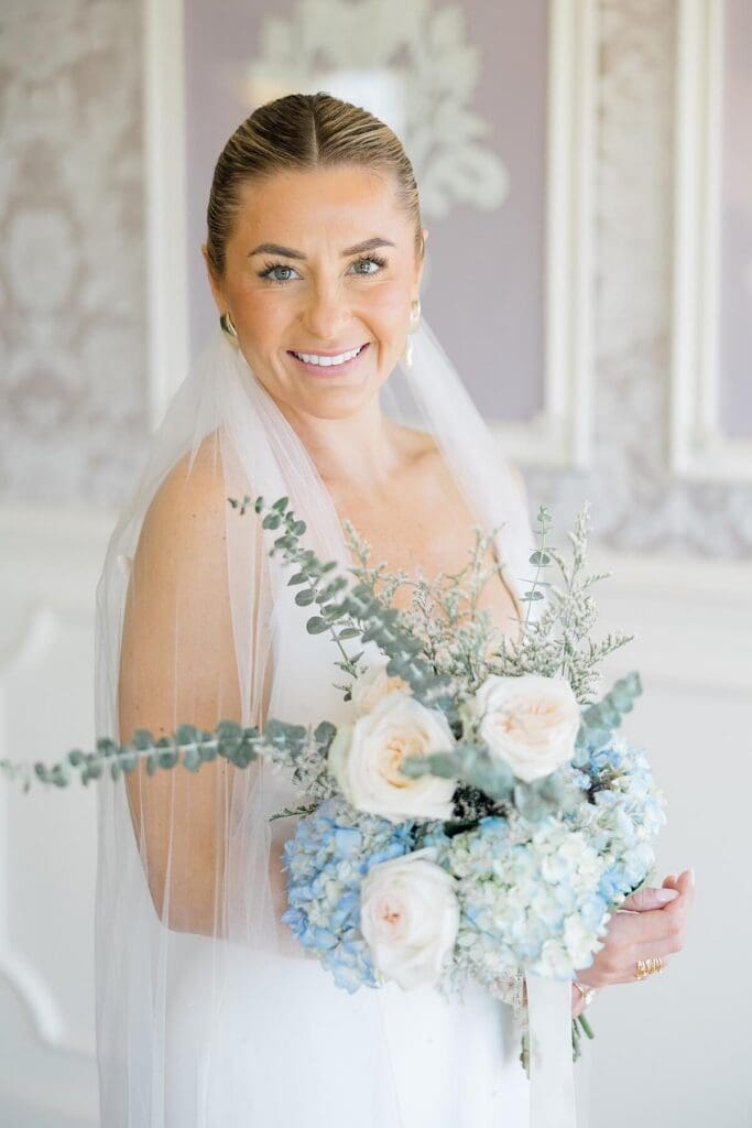 bridal portrait by Susan Elizabeth Weddings at Mallard Island Estate